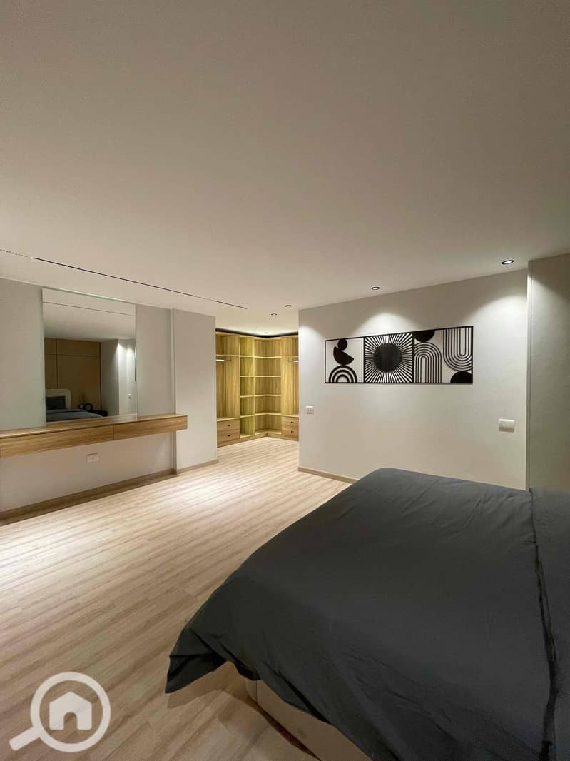 16 e2b6d2a1-99ea-4da4-9dfc-ae3513fc6e97. jpg