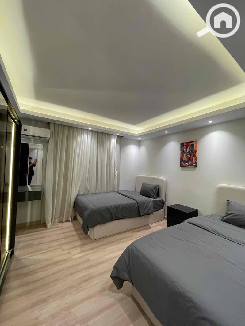 29 43441d90-1f94-4948-8ffd-99caa79e0ac4. jpg