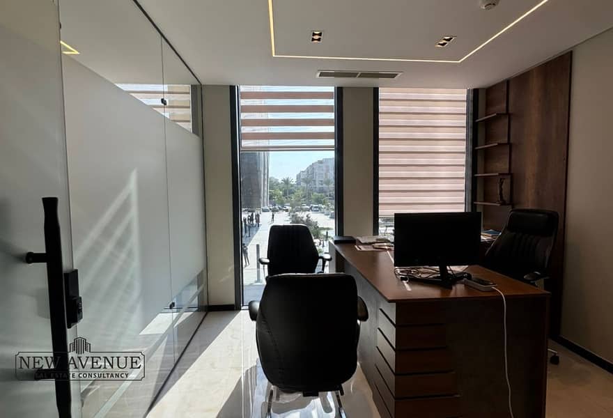 6 bfc0e4f3-a65e-4f02-926f-c083fb0121a3. jpg