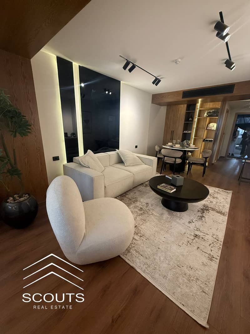 2 8c213b0a-680e-4717-b4b9-cf177a7f0d7d. jpeg