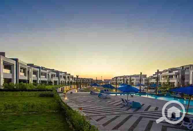 8 1807547-6f151o. webp