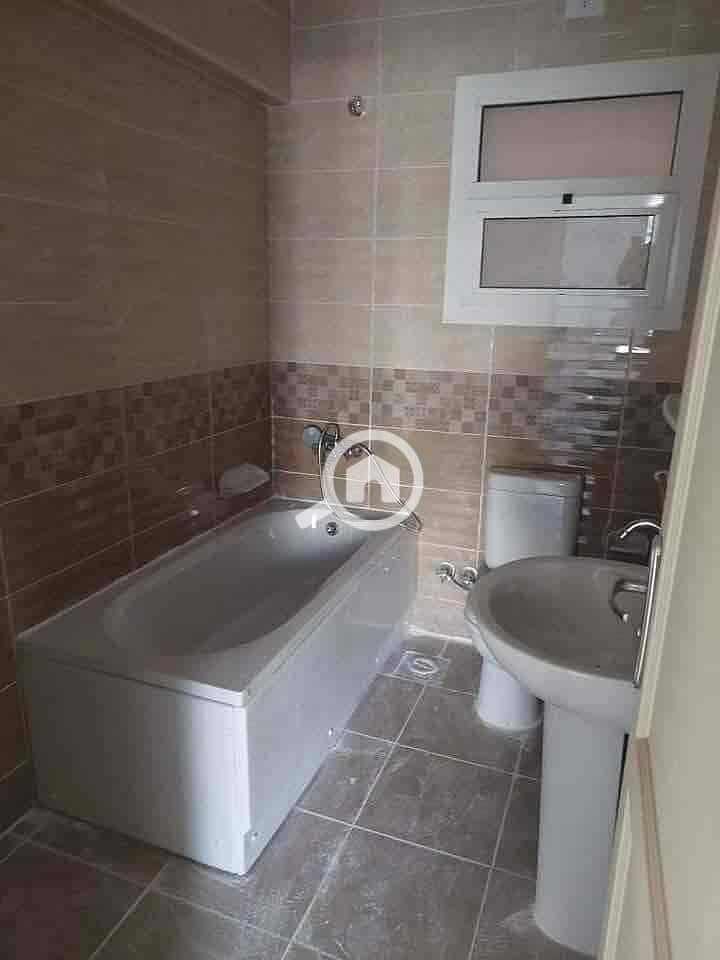 4 c501244b-db54-48b0-ab62-f8defa8a7a58. jpg