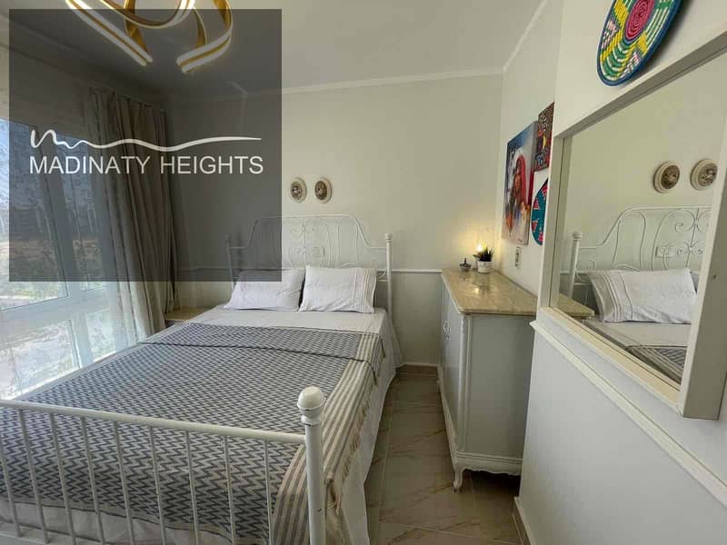 13 2de5e355-2897-4825-9b1e-a55a5a90df43. jpg