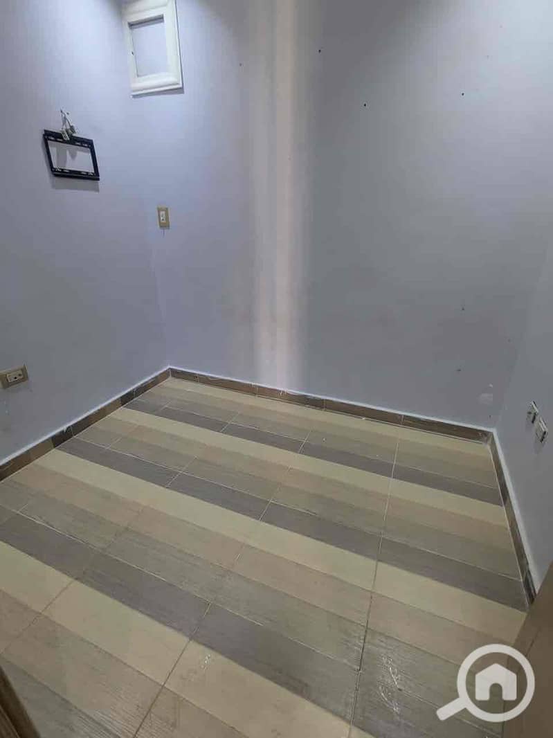 4 63ca2ebe-f04d-411a-90f9-997170208434. jpg