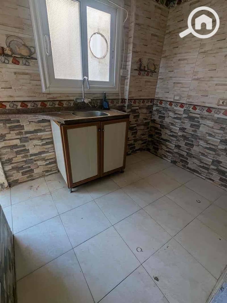 6 1a737bb6-9514-4fe7-9c5a-374fb210ac7c. jpg