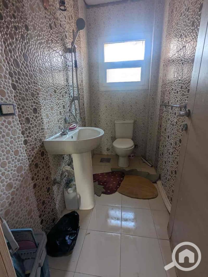 9 acc075af-6da8-4b9f-b040-22d2c04c50c1. jpg