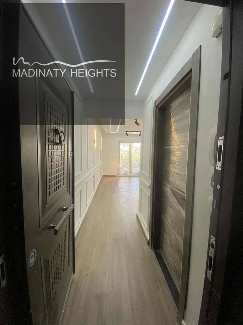 4 685b04d3-4514-4750-9fb8-5ad222333ce7. jpg