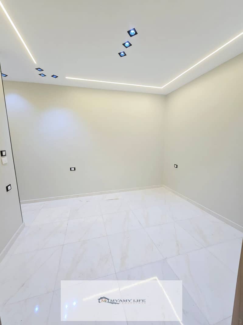 10 WhatsApp Image 2025-12-16 at 10.12. 19 AM (1). jpeg