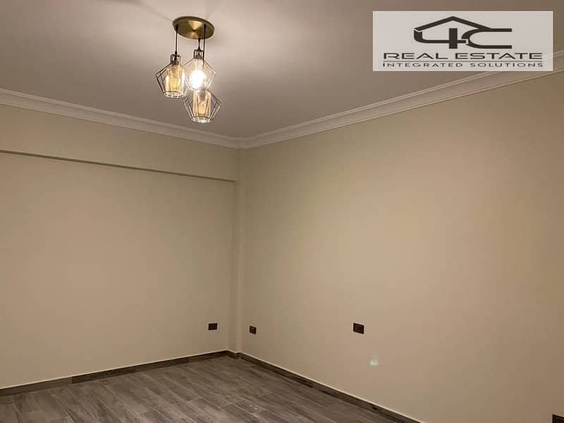 7 WhatsApp Image 2025-12-08 at 12.56. 53 PM (1). jpeg