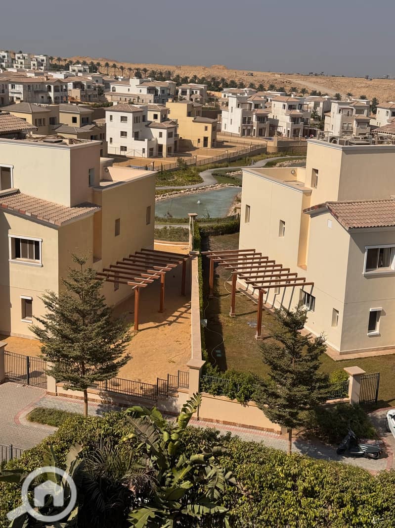 15 f4e03225-55ad-45f8-9807-e09f76428aac. jpg