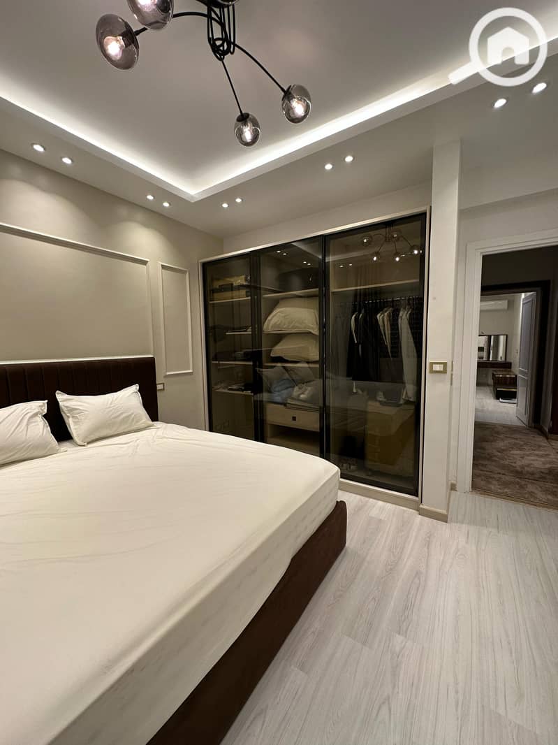 28 ce879d03-d1a2-4940-8403-58e589afc71e. jpeg