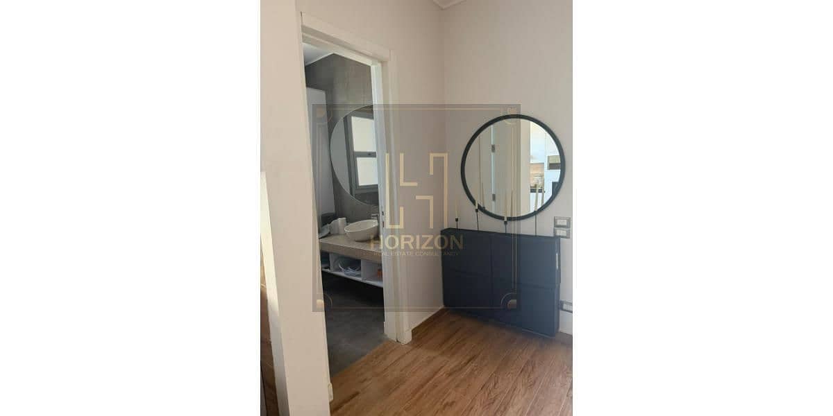 5 WhatsApp Image 2025-12-15 at 3.35. 29 PM (4). jpg