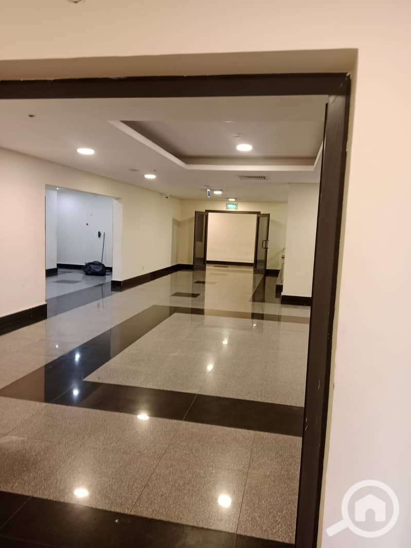 6 c8bb8e31-6106-423c-b43c-adead484cf69. jpg