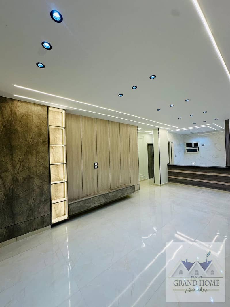 3 4b8cb27b-cb6f-49e4-ba7d-0e2ea60dc6e8. jpg