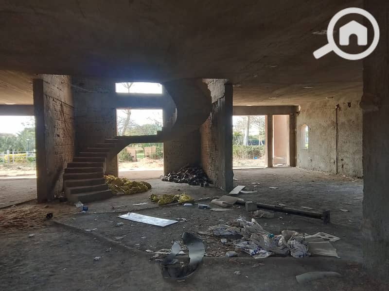 3 0f79ca18-9f37-49a3-be96-e1ea7b23638a. jpeg