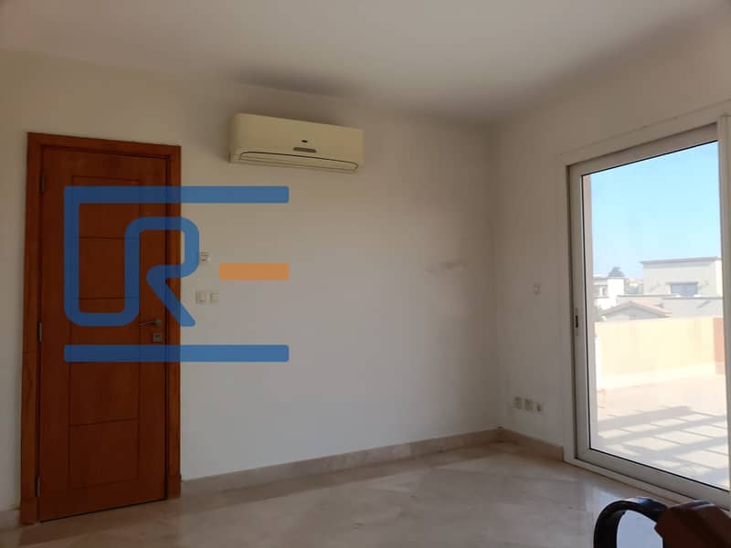 10 WhatsApp Image 2025-12-15 at 1.55. 03 PM. jpeg