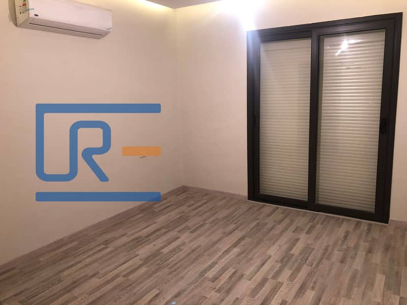 5 WhatsApp Image 2025-12-15 at 1.56. 48 PM. jpeg