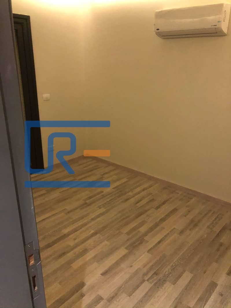 21 WhatsApp Image 2025-12-15 at 1.57. 45 PM (3). jpeg