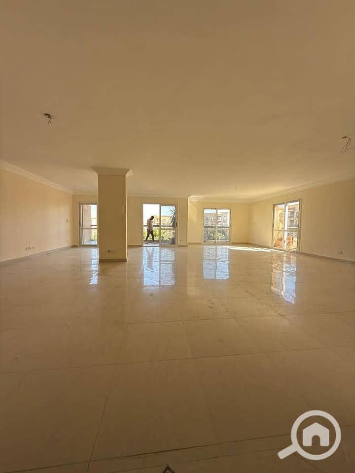 2 FB_IMG_1764696646177. jpg