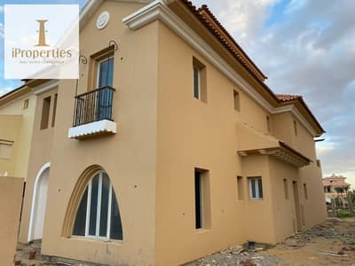 4 Bedroom Townhouse for Sale in New Cairo, Cairo - f53445b4-affe-46b7-906d-63152525ec48. png