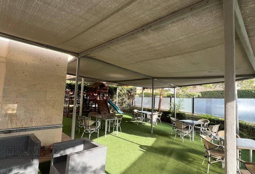 2 1f4538a4-8641-49dd-adb8-6d8d20e0300a. jpg