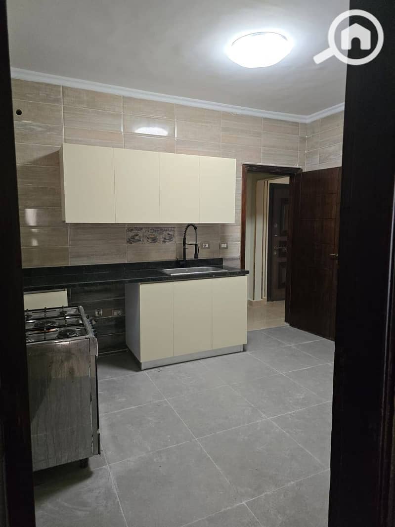 24 600528159_1508653941263177_811029842053824282_n (1). jpg