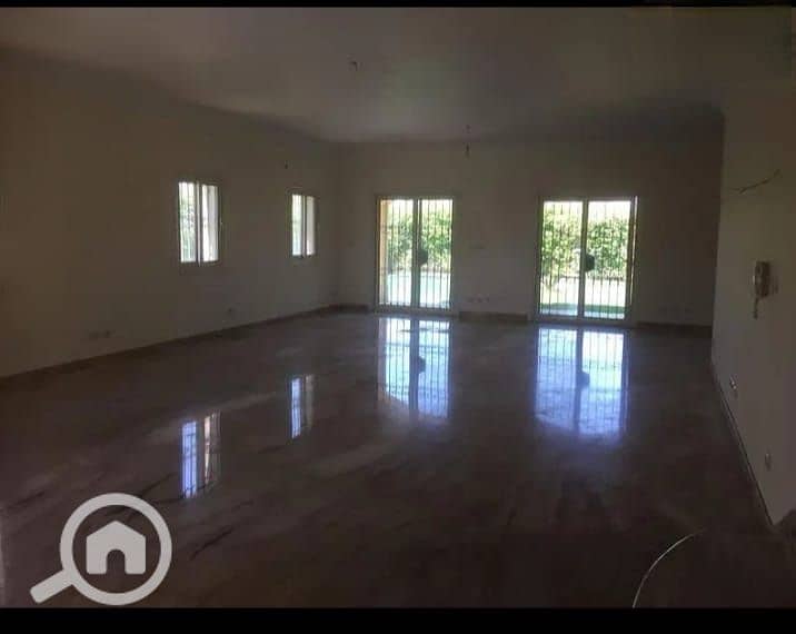 5 72a9a7ab-a6f5-4d55-9e0d-521f511cd9e7. jpg