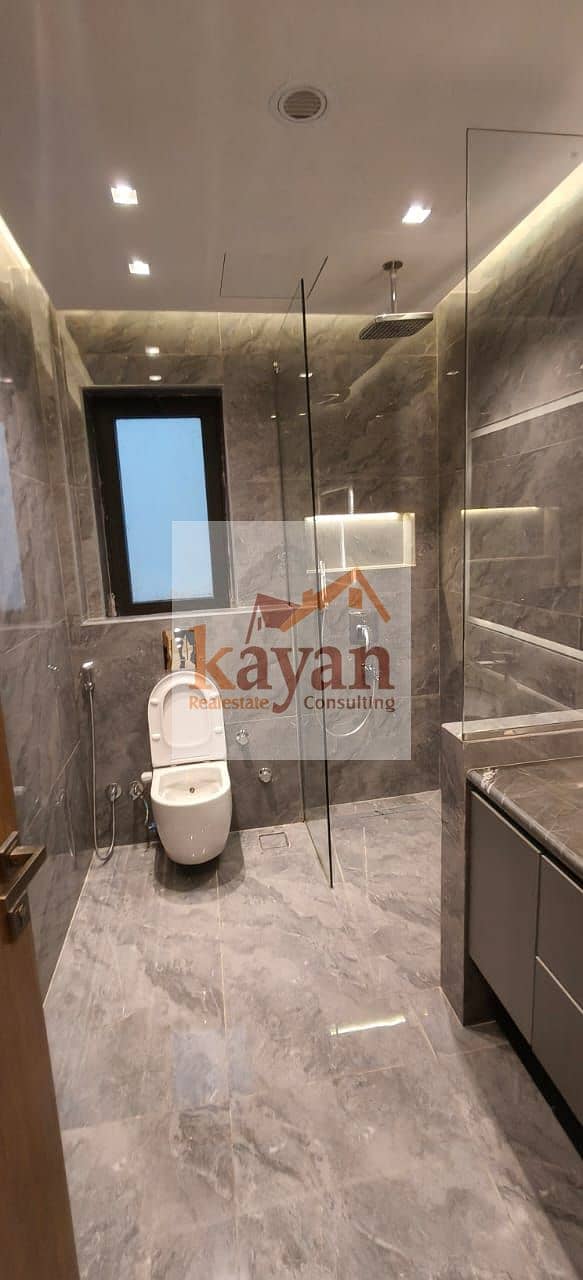 8 WhatsApp Image 2025-12-16 at 11.36. 47 AM (1). jpeg