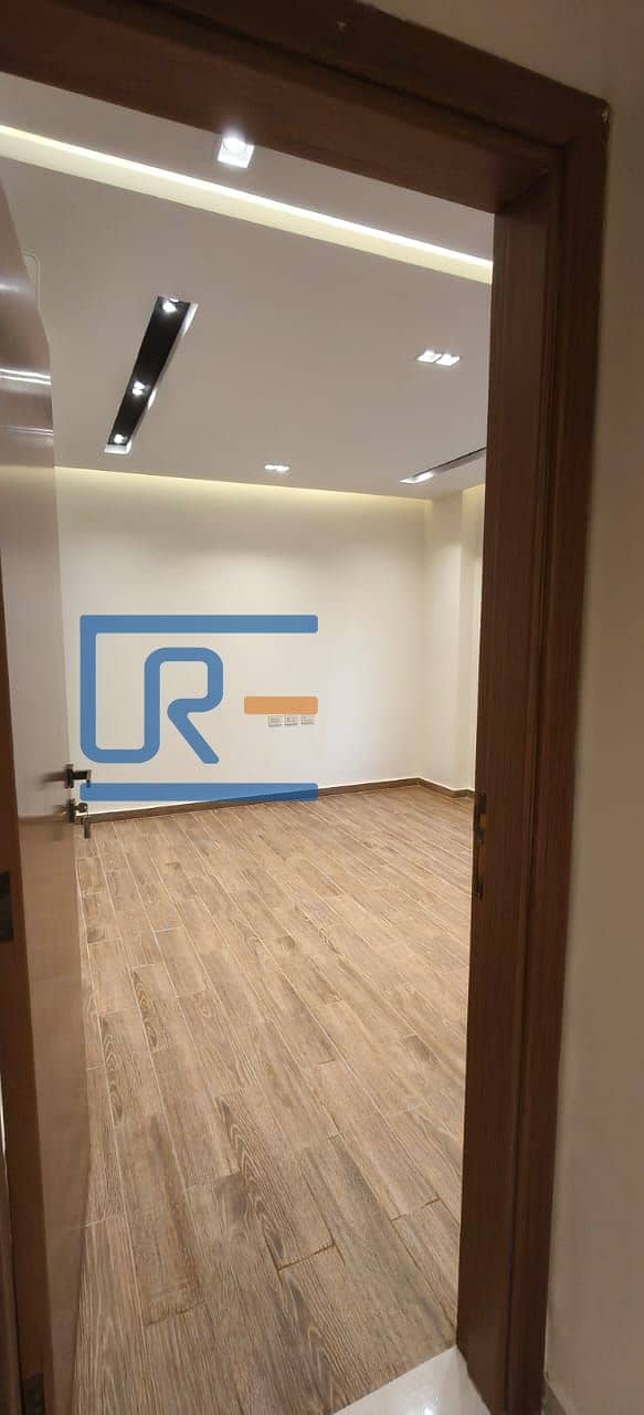 3 WhatsApp Image 2025-12-15 at 3.46. 35 PM (3). jpeg