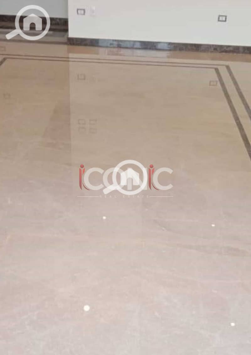 3 GKt7vUoE5Pk9rmvQkYutevfbFRfn4eifGhkgzE7W. jpg