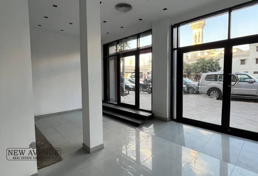 2 fe0d8b86-e896-4c25-a3c1-c5725cae58d4_original. jpg