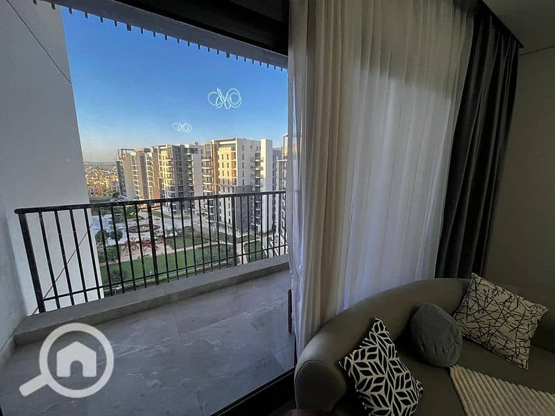 3 4d725716-4bad-4378-aa9f-38921f4a8f54. jpg