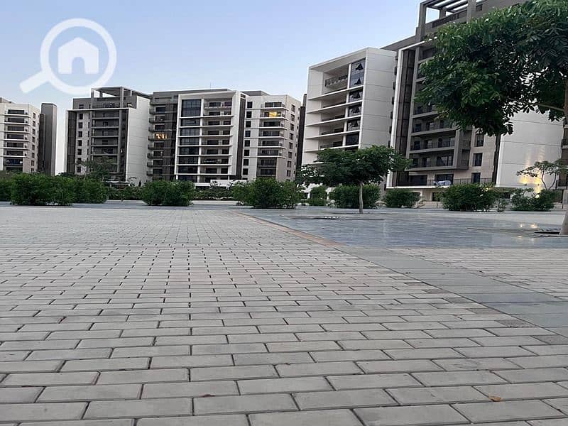 8 a989f3ca-85c8-4058-b58e-4d9622f18815. jpg