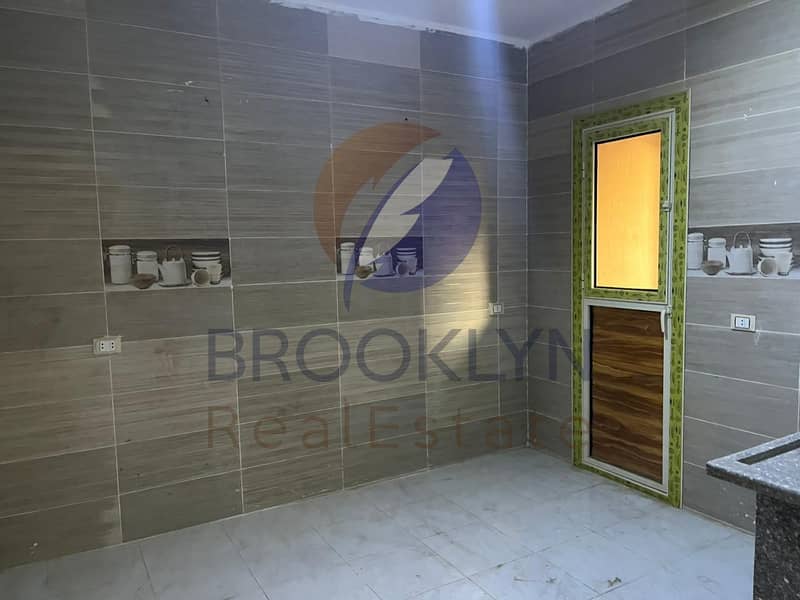 10 WhatsApp Image 2025-12-16 at 01.13. 40_c8592ae9. jpg