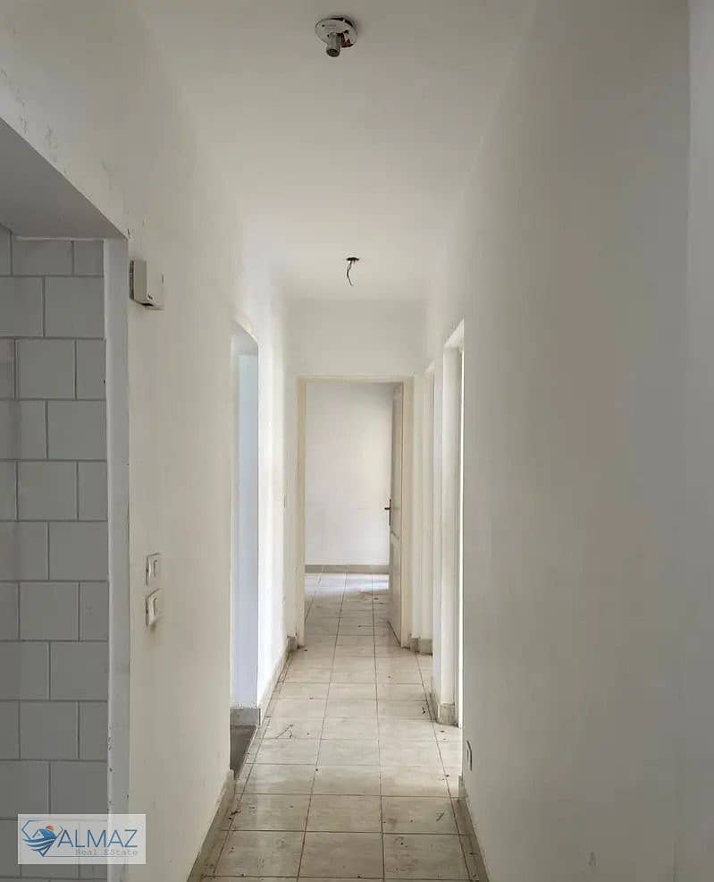 4 WhatsApp Image 2025-12-16 at 12.28. 53 PM. jpeg