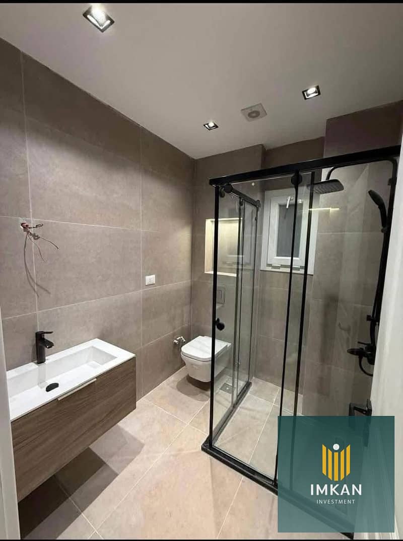 4 f9ff883c-bb0e-4033-81bf-2de5922c4dea. jpg