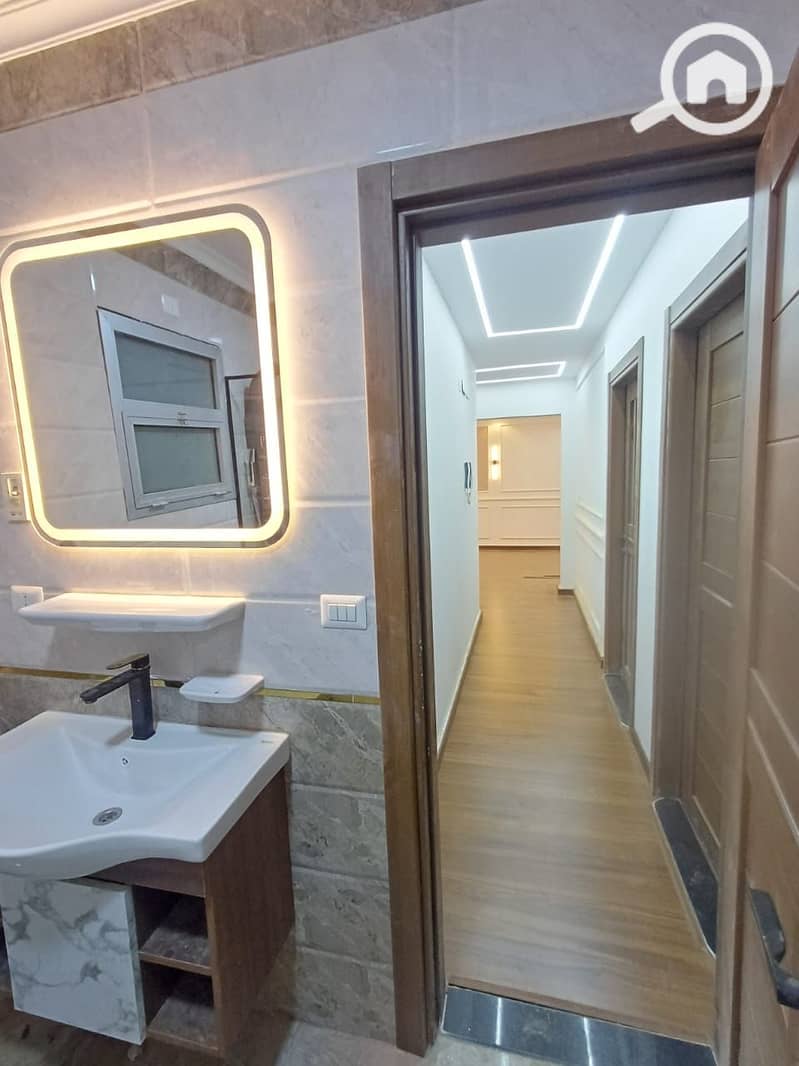 26 WhatsApp Image 2025-12-13 at 3.00. 22 PM (1). jpeg