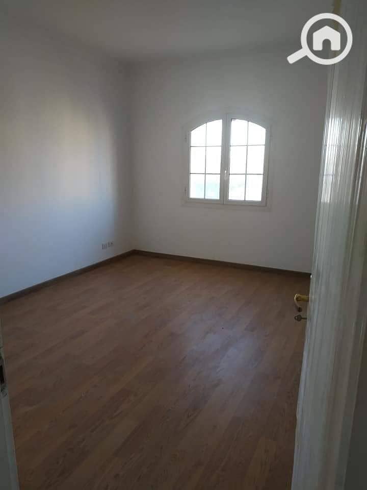 6 8e03c1d1-4d6c-4deb-a75b-a9c0e34a44ee. jpg