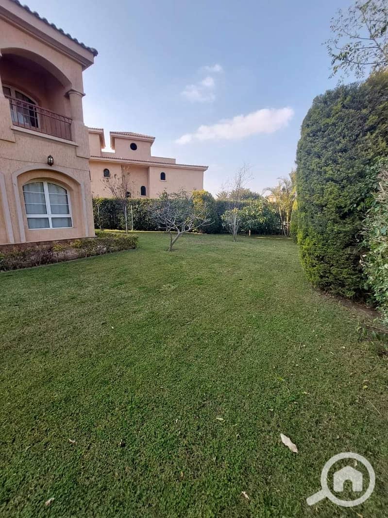 14 804f272f-8214-4fc5-99fd-8aa12b08c0c9. jpeg