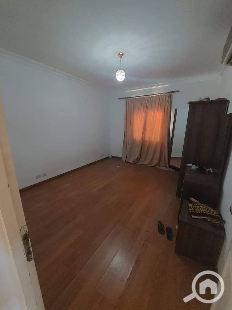 24 f65f6900-bbde-4c20-9ecc-9cc21e36b185. jpeg