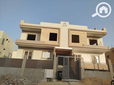 فلیٹ 3 غرف نوم للبيع في الشيخ زايد، الجيزة - 2fe4282b-5320-4e6b-9cf7-d405e26c7268. jpg فلیٹ 3 غرف نوم للبيع في الشيخ زايد، الجيزة - 2fe4282b-5320-4e6b-9cf7-d405e26c7268. jpg