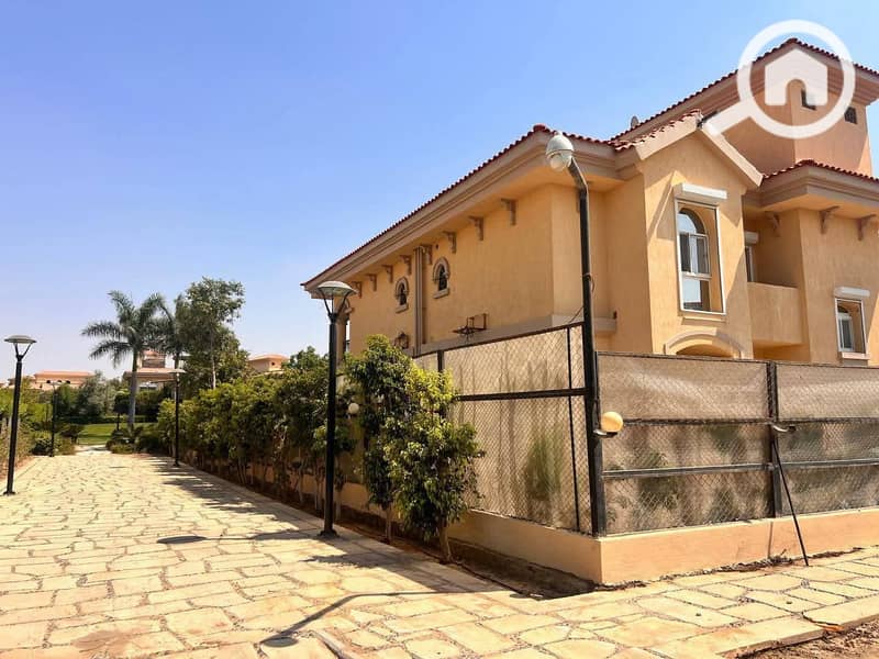 5 639de663-1564-417e-8b6c-59d016db9a78. jpeg