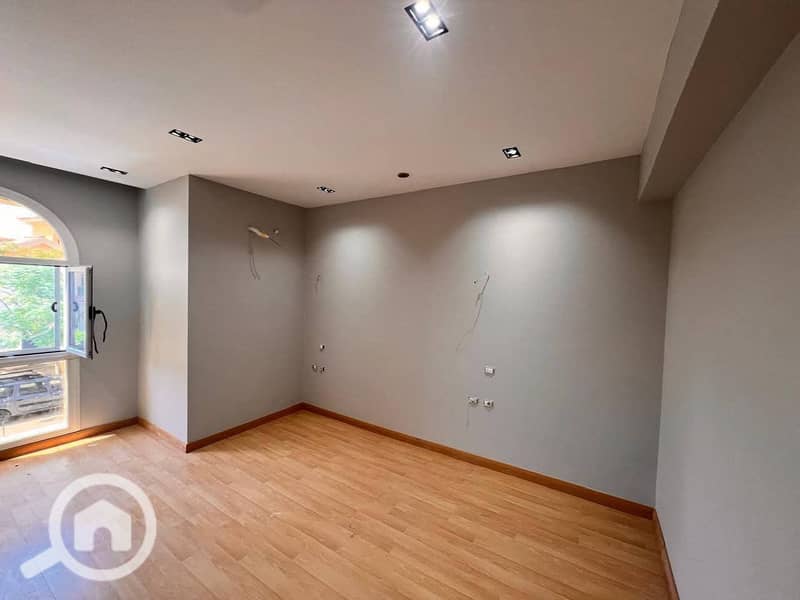 7 b14ae199-c749-4bab-b88f-1daf2ff91c19. jpeg