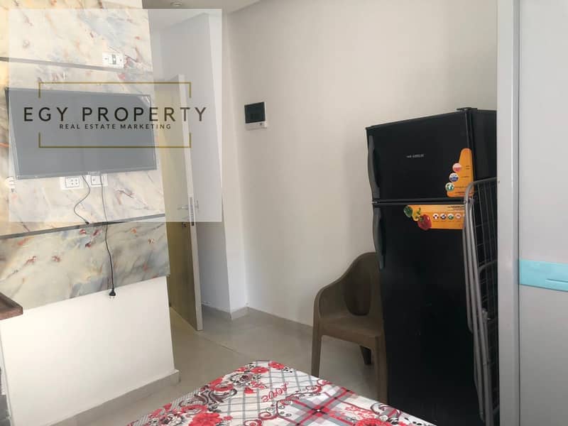 2 2632a81a-e3db-4ee6-a49b-ff6fcb845257. jpg