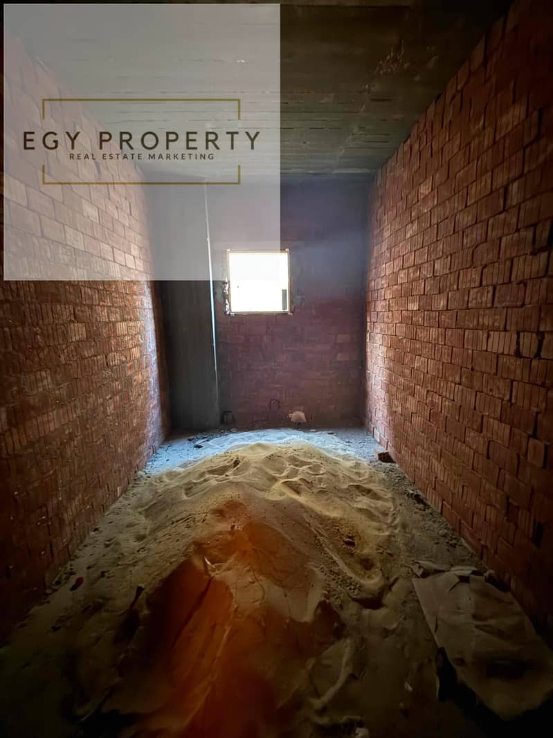 11 883786db-4f3a-4f61-b214-4fd1a4fc01c1. jpg