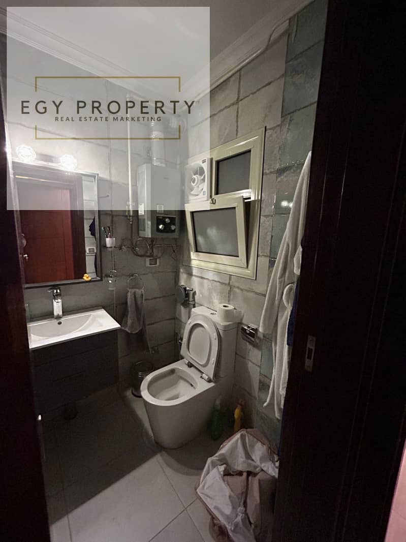 10 a8ee193e-2988-4a4c-a2b1-83e92e89a5ea. jpeg