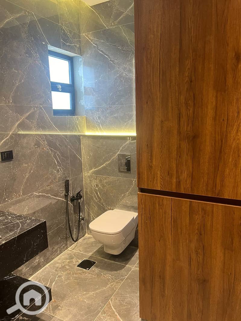 8 WhatsApp Image 2025-03-25 at 12.43. 33 PM. jpeg