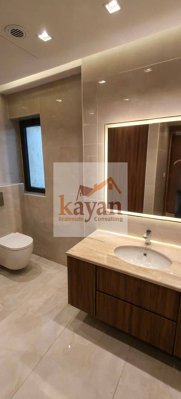 8 WhatsApp Image 2025-12-16 at 11.38. 24 AM (1). jpeg