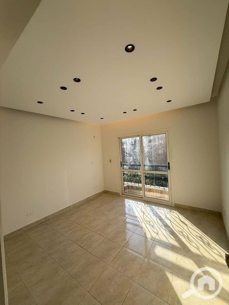 9 28accbc1-3490-4afd-9fb8-a152fef349da. jpg