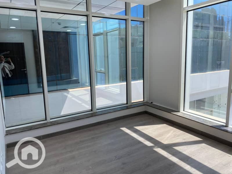 6 WhatsApp Image 2025-12-16 at 12.36. 47 PM (5). jpeg